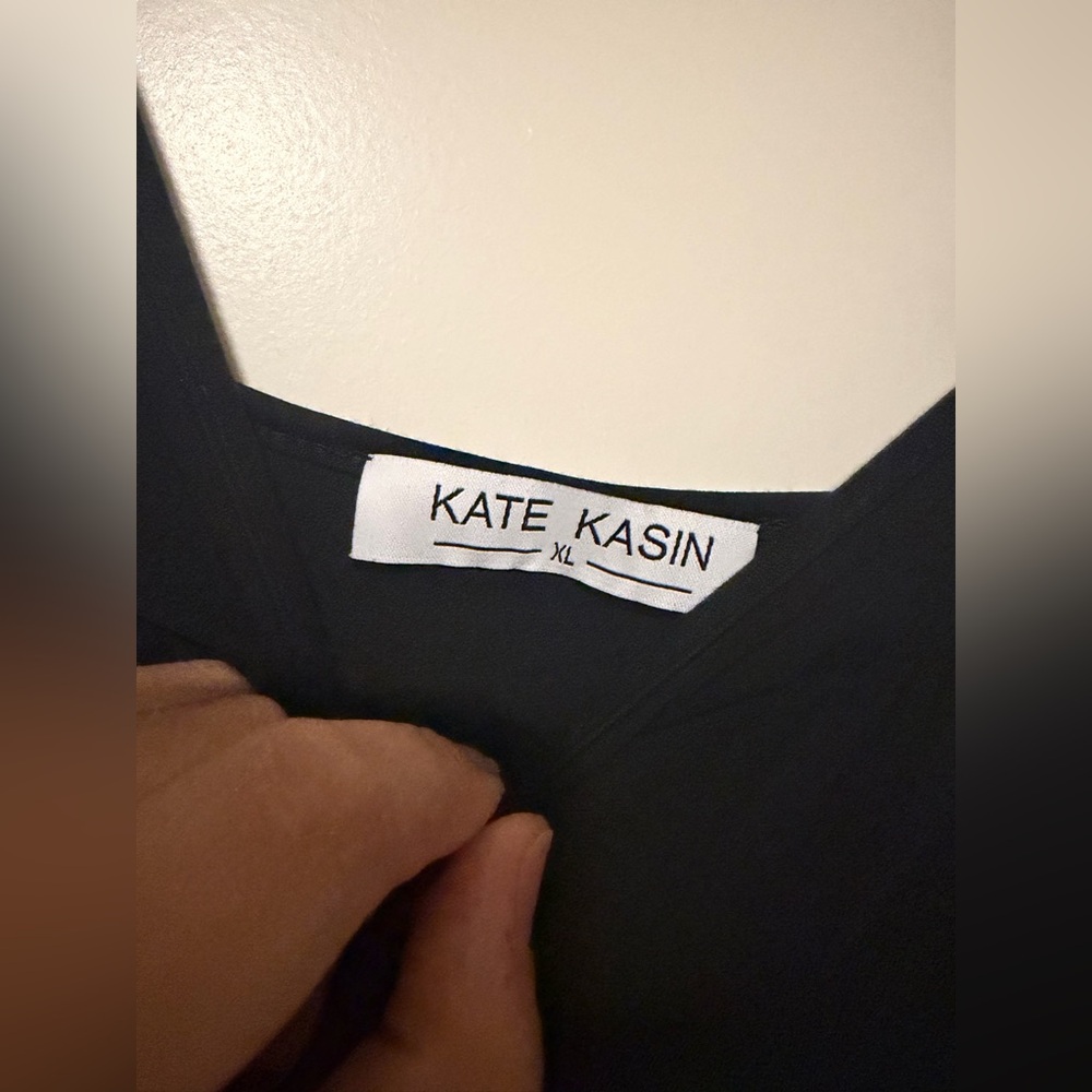 Kate Kason White & Black Lace Hem Slip Undershirt for Layering - Picture 11 of 11